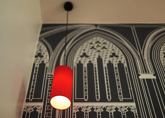 - The Niu, Sparrow By Ihg Hotel