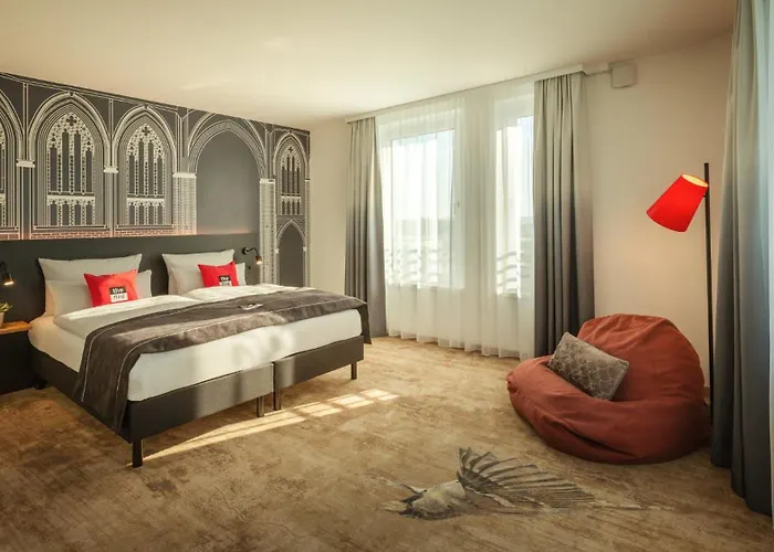 - The Niu, Sparrow By Ihg