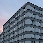 - The Niu, Sparrow By Ihg Ratisbona