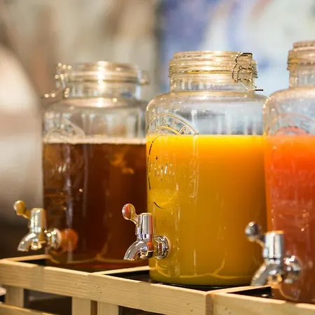 Szálloda - The Niu, Sparrow By Ihg Regensburg