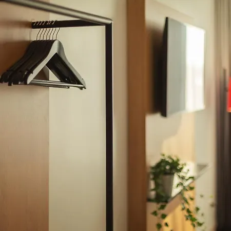 Hotel - The Niu, Sparrow By Ihg Ratisbona