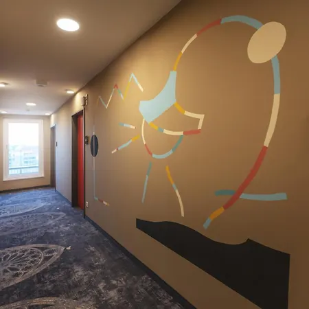 - The Niu, Sparrow By Ihg 3*