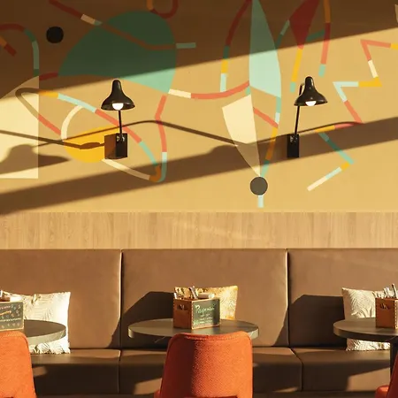 Hotel - The Niu, Sparrow By Ihg