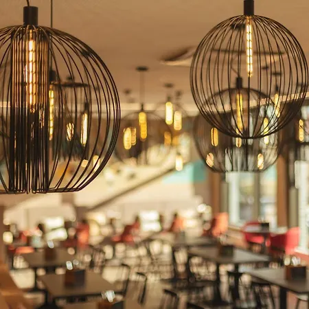 Szálloda - The Niu, Sparrow By Ihg Regensburg