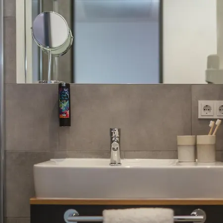 Hotel - The Niu, Sparrow By Ihg 3*