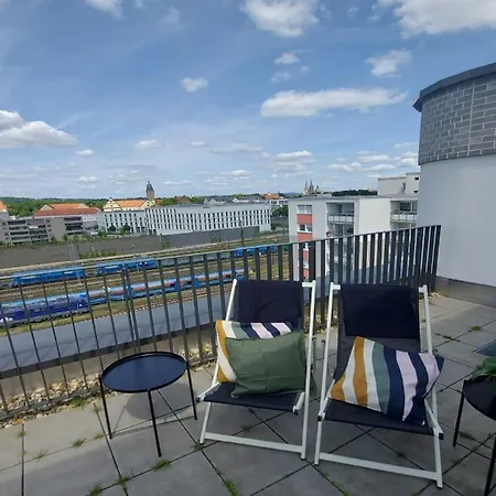 - The Niu, Sparrow By Ihg 3*