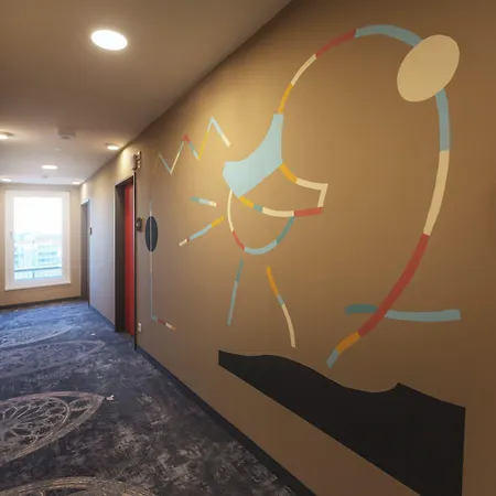 - The Niu, Sparrow By Ihg Hotel 3*