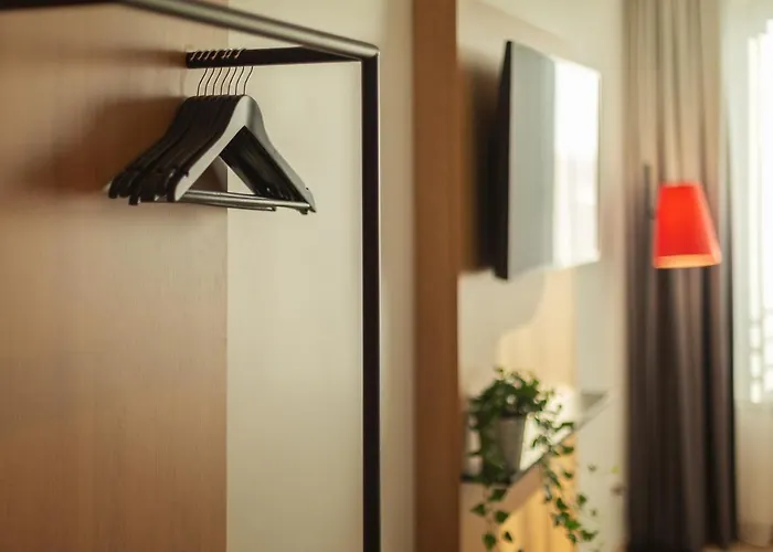 Szálloda - The Niu, Sparrow By Ihg Regensburg