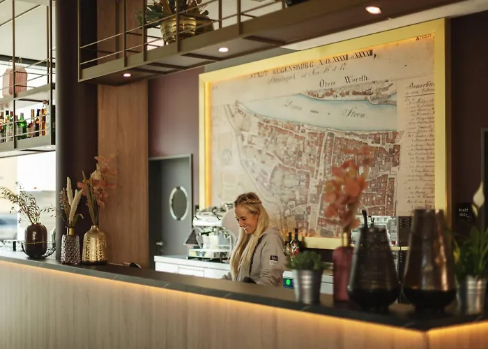 - The Niu, Sparrow By Ihg Regensburg